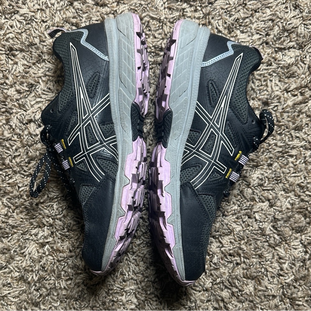Asics Women's Black and Light Pink Athletic Shoes